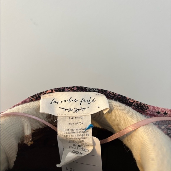 088T  Lavender Field Pink and Black Geometric Blouse - Picture 4 of 6